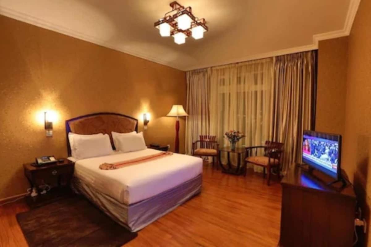 Abyssinia Renaissance Hotel Addis Ababa Exterior foto